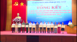 khen th%C6%B0%E1%BB%9Dng 1