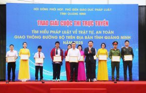 z7201776202133 1337d7661ae1e43d463df08512536f5e